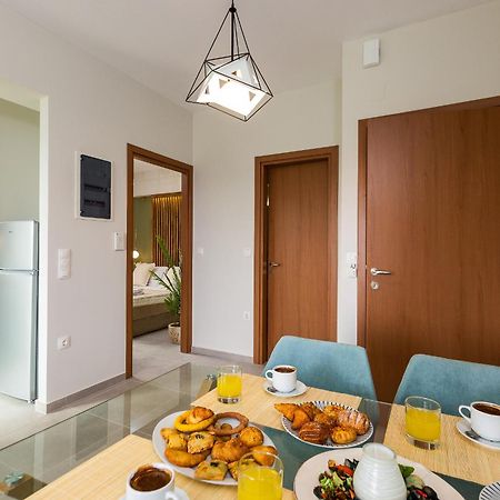 Vigla Suites 罗希姆诺 外观 照片