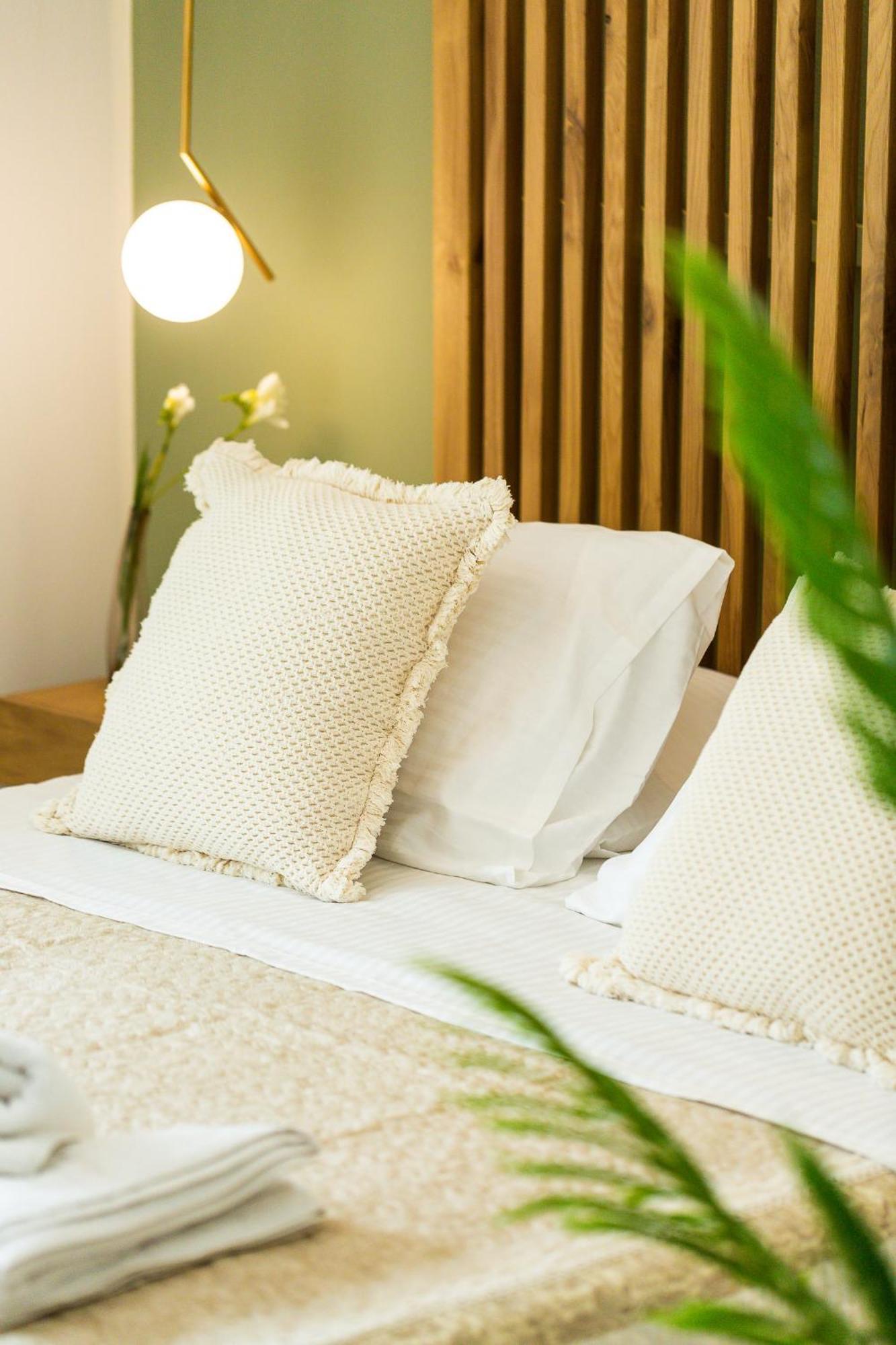 Vigla Suites 罗希姆诺 外观 照片