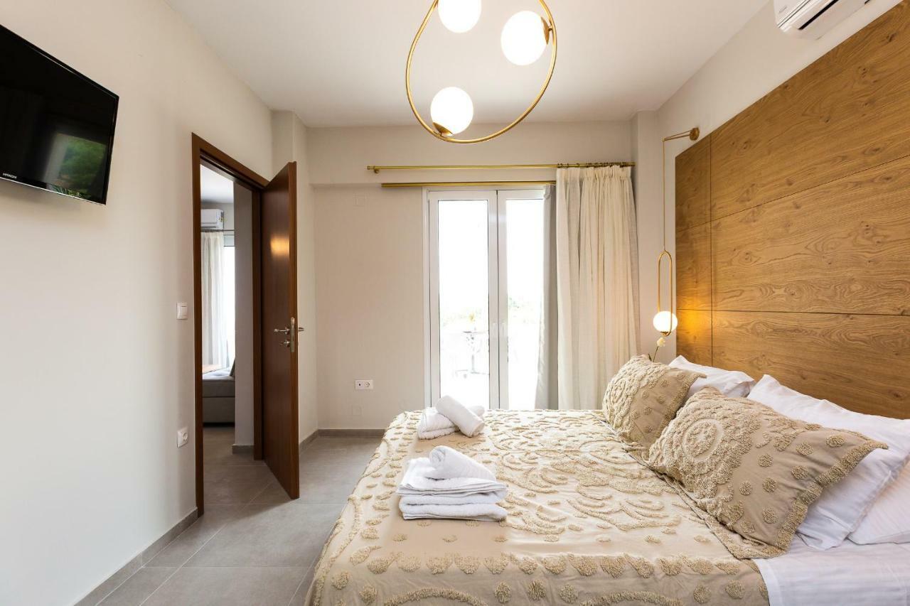 Vigla Suites 罗希姆诺 外观 照片