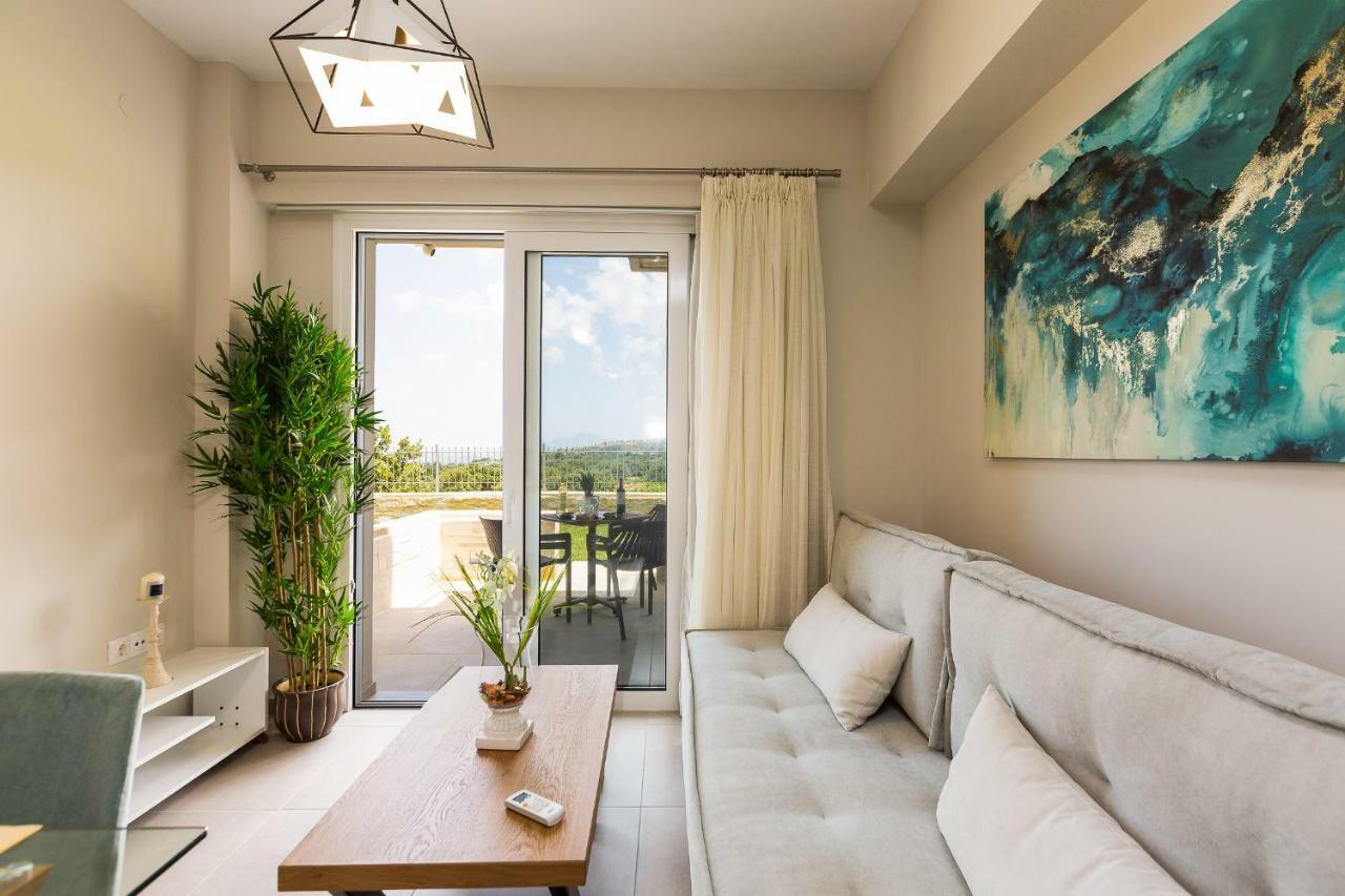 Vigla Suites 罗希姆诺 外观 照片