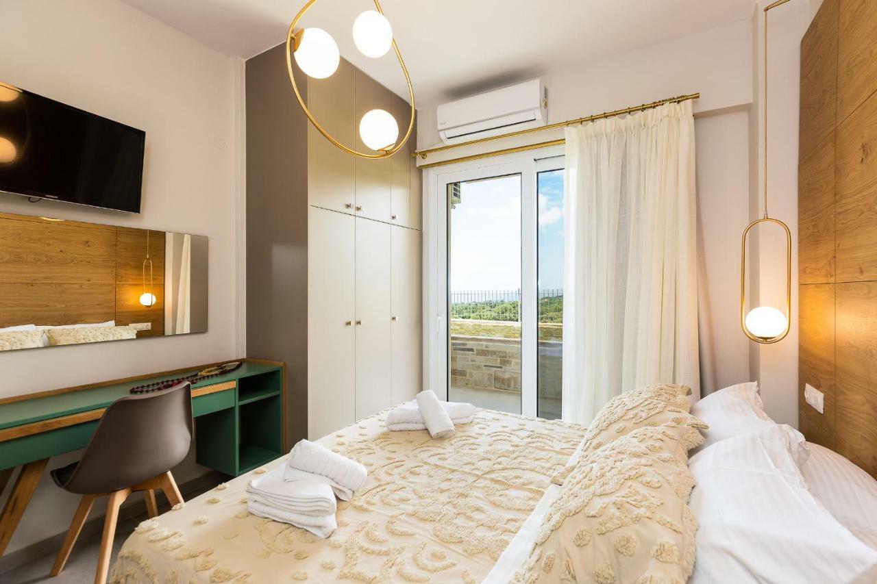 Vigla Suites 罗希姆诺 外观 照片