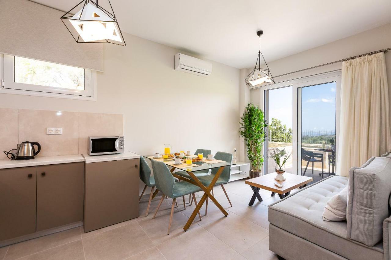 Vigla Suites 罗希姆诺 外观 照片