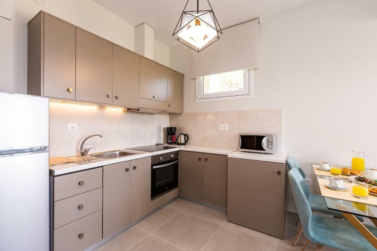 Vigla Suites 罗希姆诺 外观 照片
