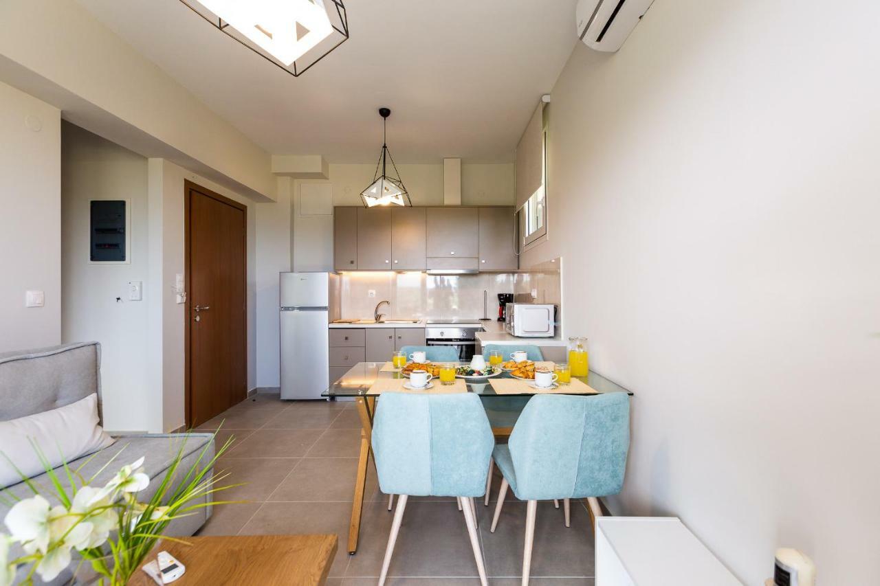 Vigla Suites 罗希姆诺 外观 照片